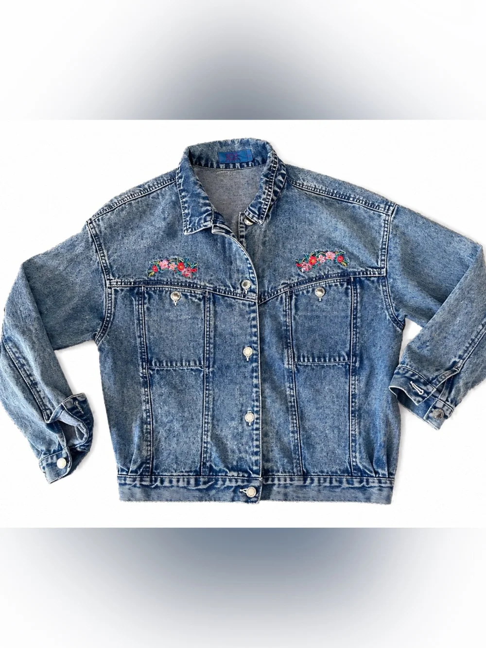 EZ Spirit Vintage embroidered denim jacket - Picture 2 of 7